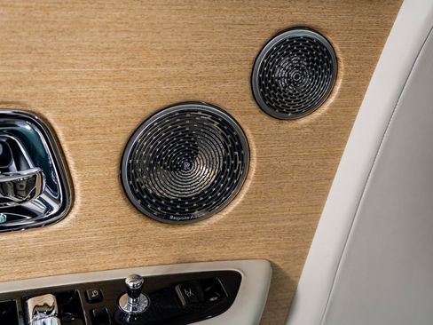 Used 2019 Rolls-Royce Phantom Sedan image 47