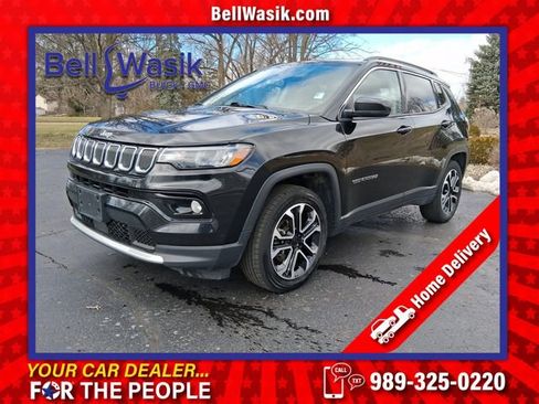 Used 2022 Jeep Compass Limited image 1