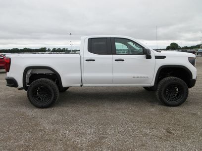 New 2026 GMC Sierra 1500 Pro w/ Pro Value Package