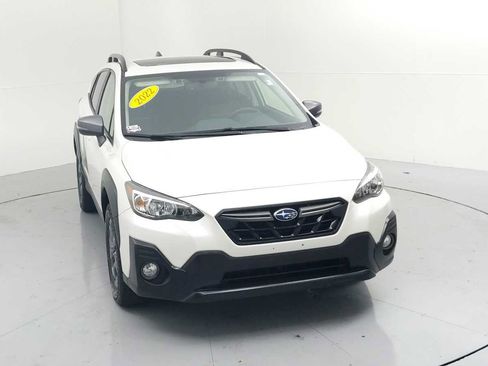 Certified 2022 Subaru Crosstrek 2.5i Sport w/ Moonroof Package image 2