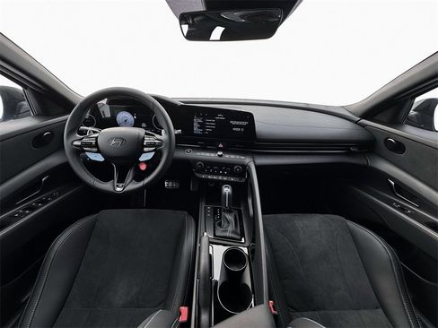New 2026 Hyundai Elantra N image 13