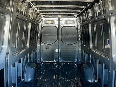 New 2025 Mercedes-Benz Sprinter 2500 image 17