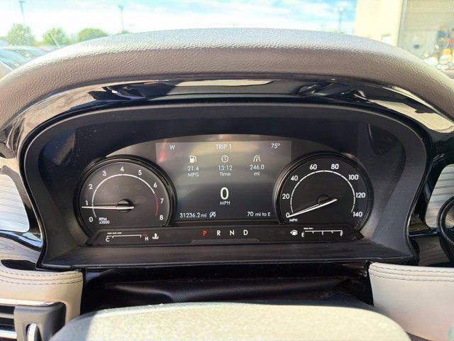 Used 2020 Lincoln Corsair AWD w/ Equipment Group 101A image 28