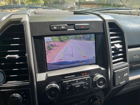 Used 2022 Ford F250 XLT image 10