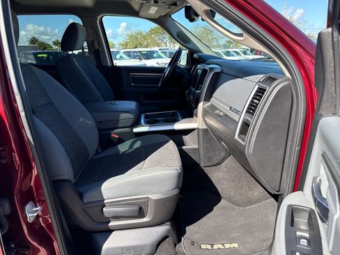 Used 2017 RAM 1500 Big Horn image 24