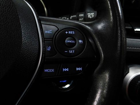 Used 2019 Toyota RAV4 XLE Premium w/ Cold Weather Package image 41