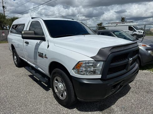 Used 2018 RAM 2500 Tradesman w/ Power & Remote Entry Group RWD image 5