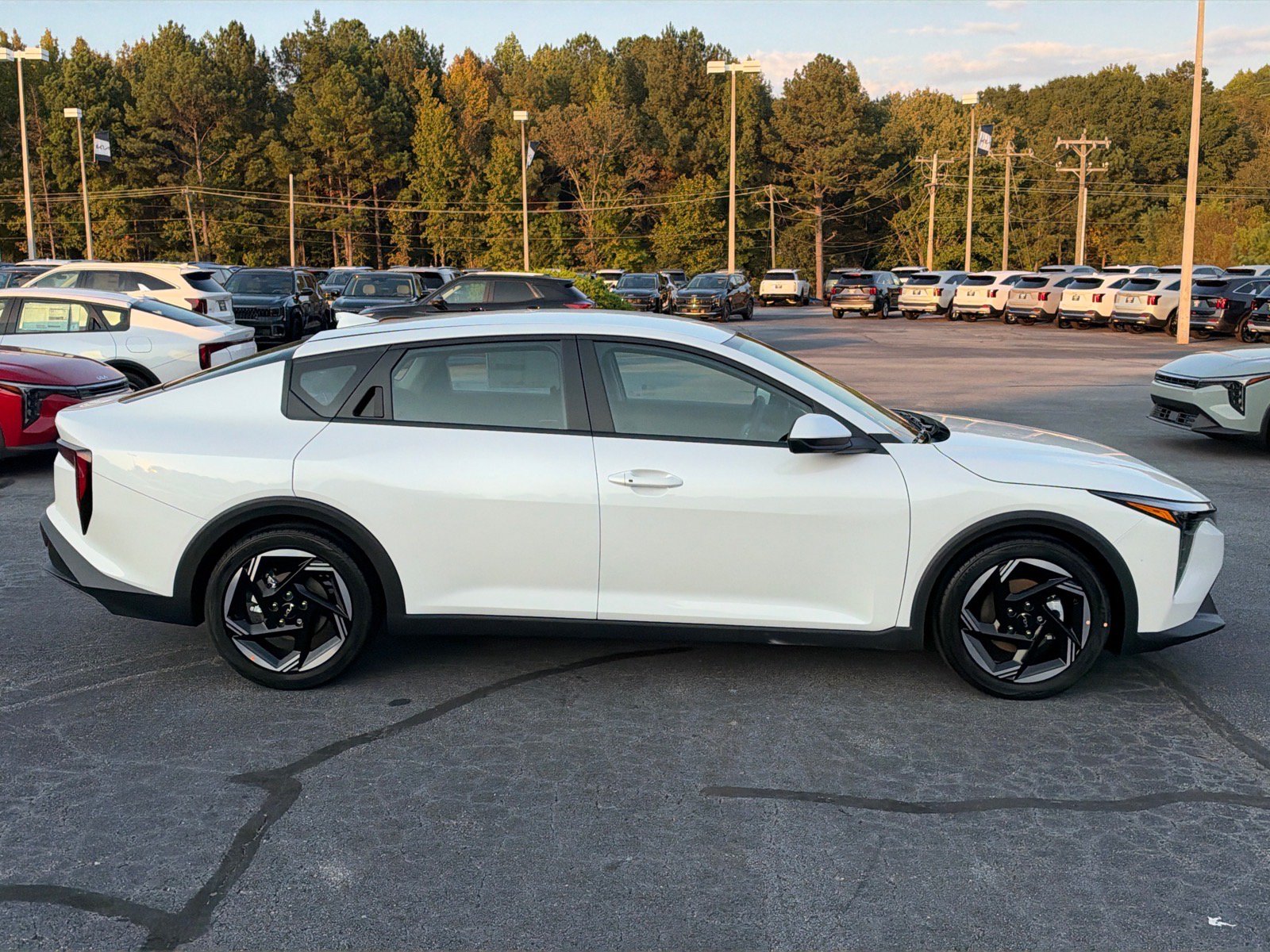 New 2026 Kia K4 EX FWD image 3
