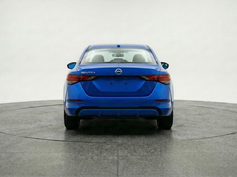 Used 2025 Nissan Sentra SV image 7
