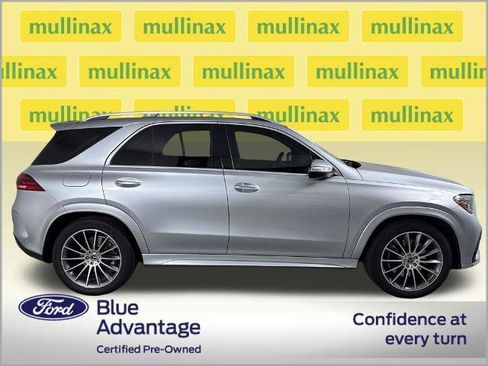 Used 2024 Mercedes-Benz GLE 450 4MATIC image 2
