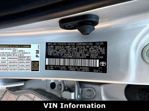 Used 2026 Toyota Corolla XSE FWD image 18
