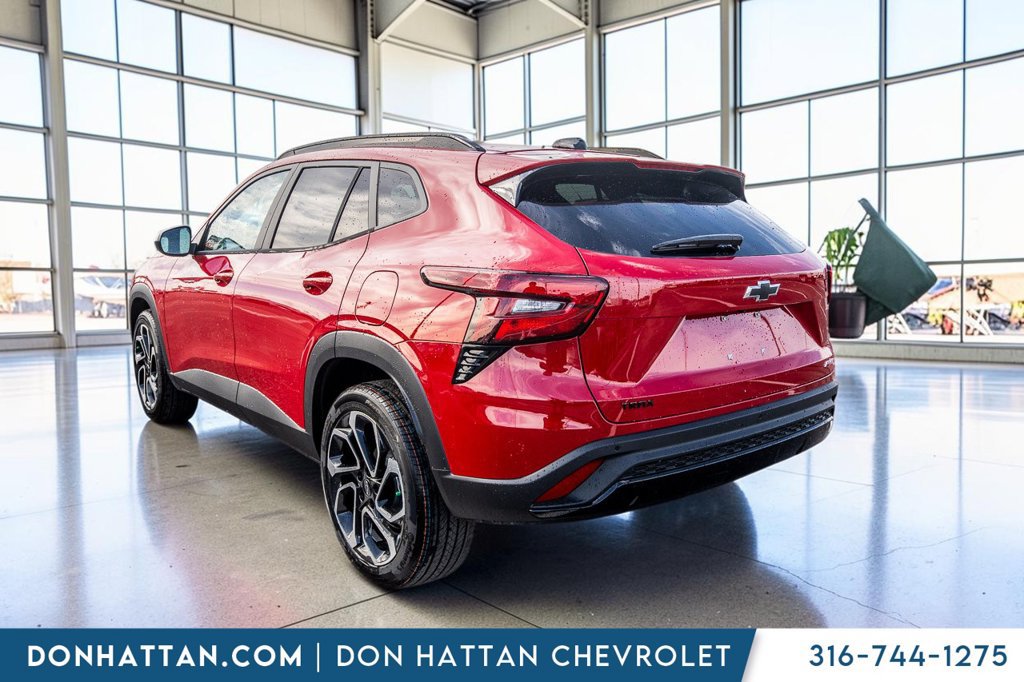 New 2026 Chevrolet Trax RS w/ Sunroof Package FWD image 29