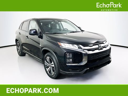 Used 2025 Mitsubishi Outlander Sport ES image 1