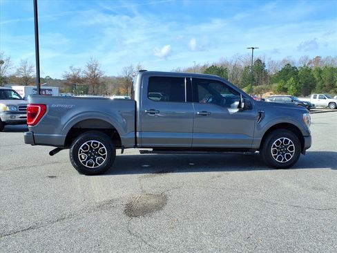 Used 2022 Ford F150 XLT w/ Equipment Group 302A High image 26
