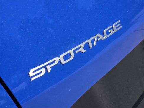 New 2026 Kia Sportage EX w/ EX Panorama Roof Package FWD image 8