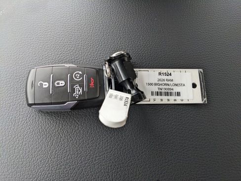 New 2026 RAM 1500 4x4 Crew Cab image 37