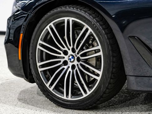 Used 2019 BMW 540i xDrive w/ M Sport Package image 60