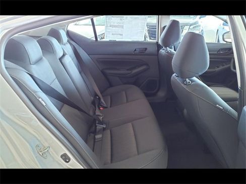 Certified 2025 Nissan Altima 2.5 S image 7