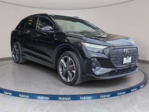 Used 2024 Audi Q4 e-tron Premium Plus AWD/4WD image 4