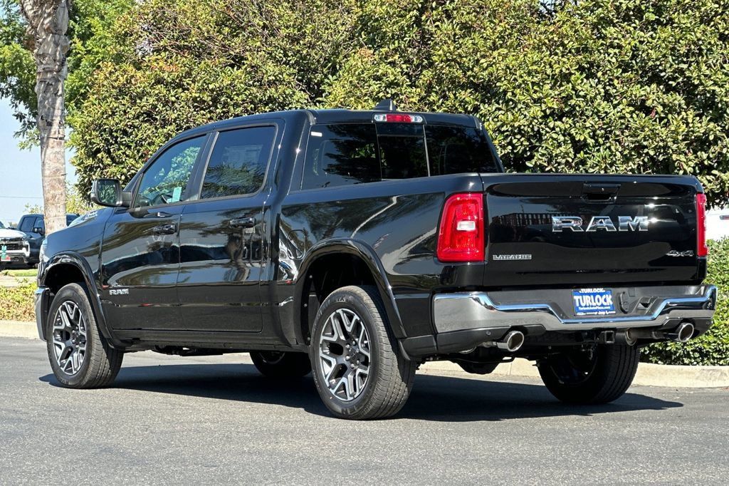 New 2026 RAM 1500 Laramie AWD/4WD image 5