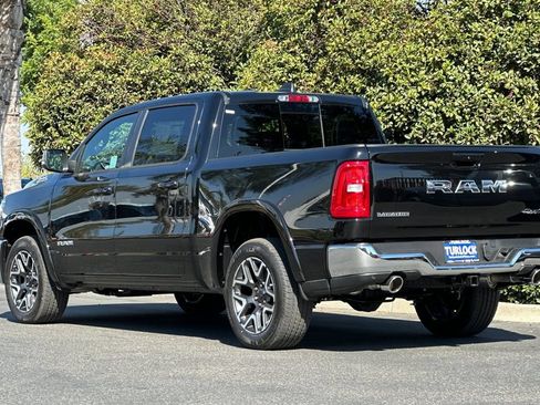 New 2026 RAM 1500 Laramie AWD/4WD image 5