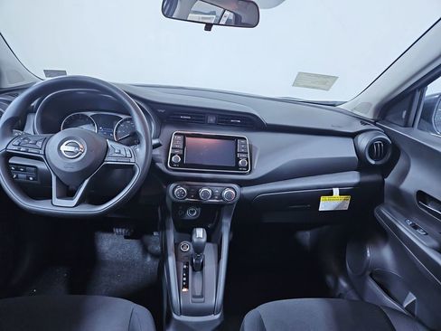 New 2025 Nissan Kicks Play S image 12