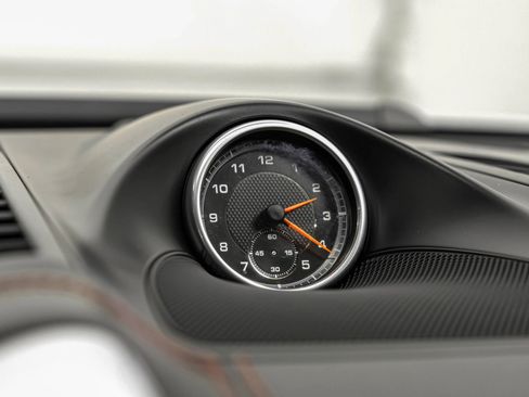 Used 2016 Porsche Cayenne GTS image 36