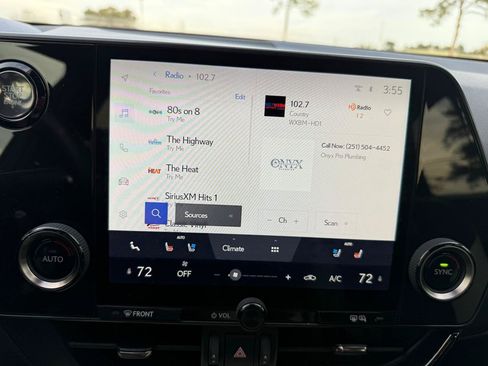 Used 2023 Lexus NX 250 FWD w/ Towing Package (2000 Lbs) image 31