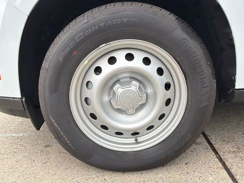 New 2026 Ford Maverick XL image 9