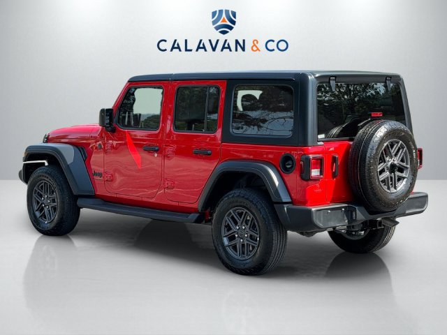 Used 2026 Jeep Wrangler Unlimited Sport AWD/4WD image 5