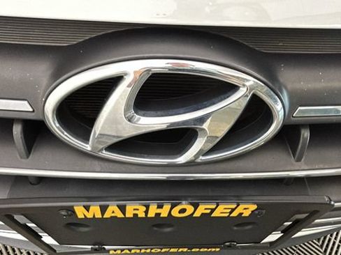 Used 2020 Hyundai Elantra Limited w/ Ultimate Package 03 FWD image 8
