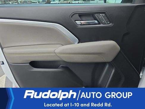 Used 2025 Chevrolet Colorado ZR2 w/ Off-Road Front Bumper Package AWD/4WD image 11