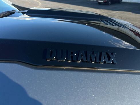 New 2026 Chevrolet Silverado 1500 Custom Trail Boss w/ LPO, Dark Essentials Package image 4