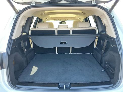 Used 2021 Mercedes-Benz GLB 250 image 24