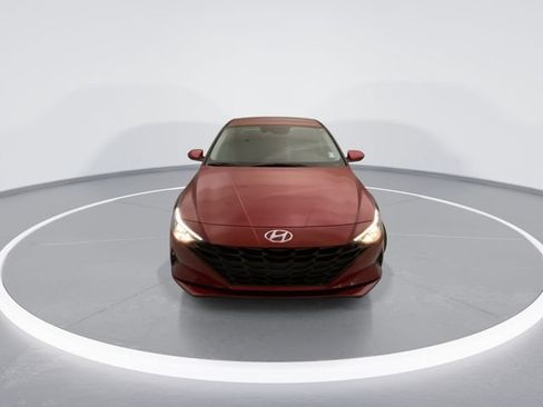Used 2023 Hyundai Elantra SEL FWD image 7