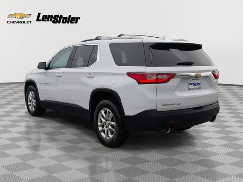 Used 2018 Chevrolet Traverse LT image 3