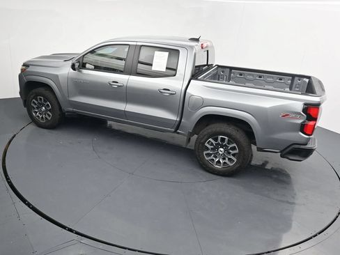 Used 2024 Chevrolet Colorado Z71 w/ Z71 Convenience Package 2 AWD/4WD image 13