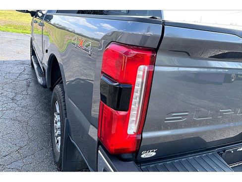 Used 2023 Ford F250 Lariat w/ Camper Package AWD/4WD image 29