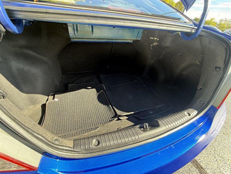Used 2014 Hyundai Accent GLS w/ Option Group 2 FWD image 18