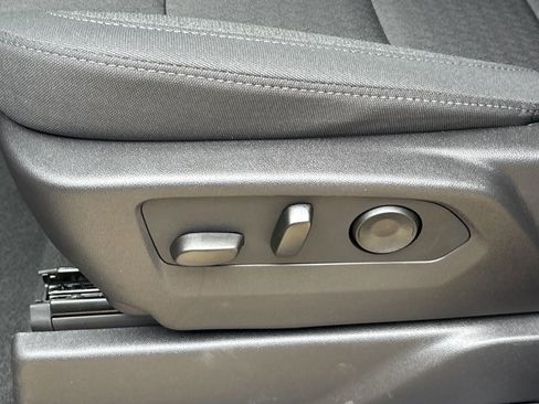 New 2026 Chevrolet Silverado 2500 Custom w/ Custom Value Package image 18