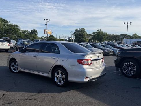 Used 2013 Toyota Corolla S FWD image 9