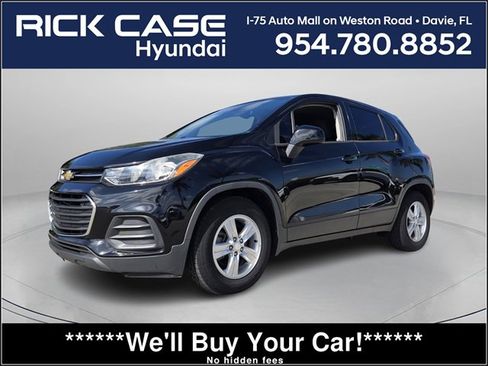 Used 2019 Chevrolet Trax LS image 1