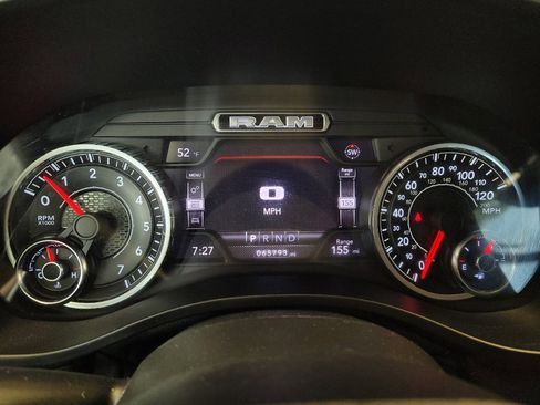 Used 2020 RAM 1500 Big Horn AWD/4WD image 23