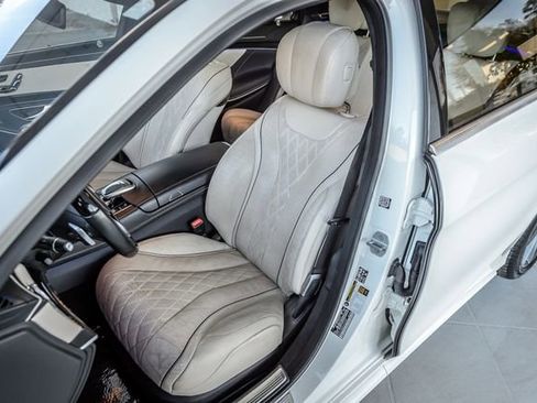 Used 2018 Mercedes-Benz S 560 4MATIC Sedan image 45