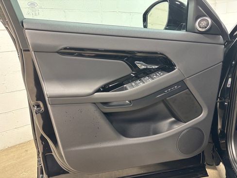 New 2026 Land Rover Range Rover Evoque Dynamic SE image 24