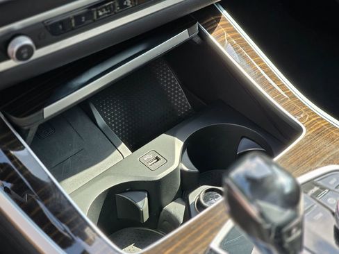 Used 2021 BMW X5 xDrive40i w/ Premium Package image 38