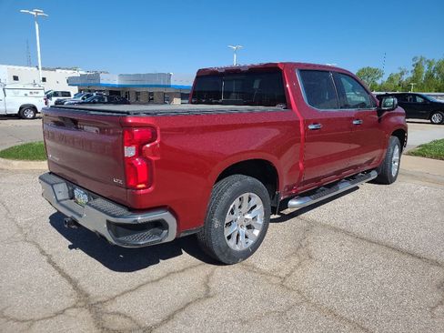 Used 2019 Chevrolet Silverado 1500 LTZ w/ LTZ Plus Package AWD/4WD image 6