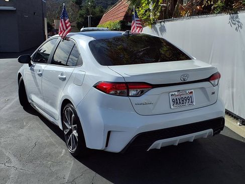 Certified 2022 Toyota Corolla SE image 6