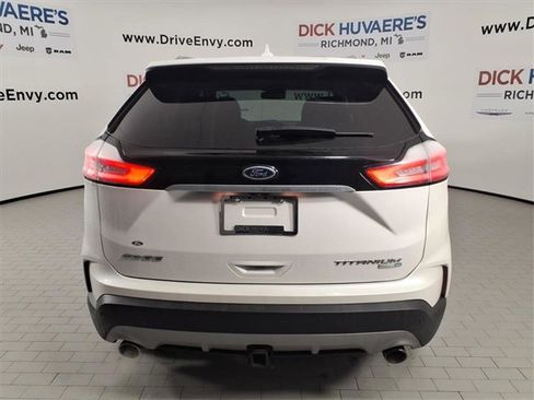 Used 2019 Ford Edge Titanium w/ Cold Weather Package image 5