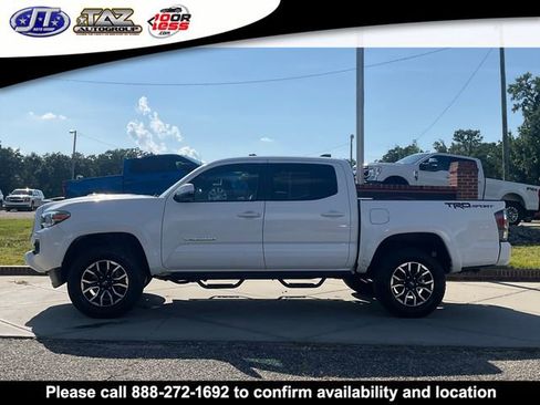 Used 2020 Toyota Tacoma TRD Sport w/ Technology Package image 4